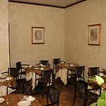 Valentino Centro Storico 3*