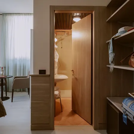 호텔 Valentino Centro Storico 3*
