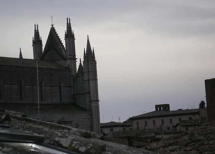 فندق Valentino Centro Storico أورفييتو