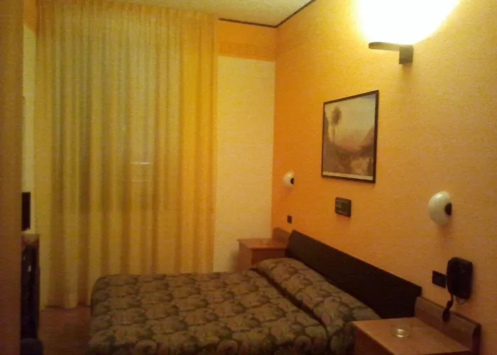 ヴァレンティノ チェントロ ストーリコ