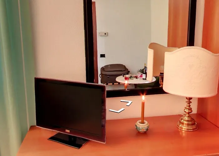 فندق Valentino Centro Storico 3*