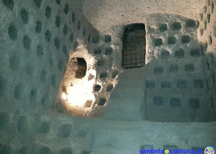 Valentino Centro Storico أورفييتو