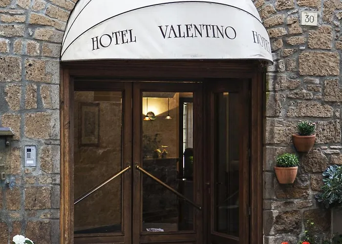 Valentino Centro Storico فندق 3*