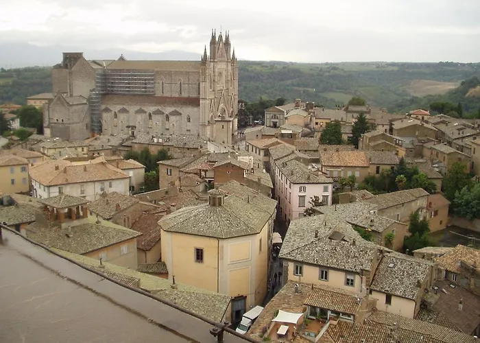 فندق Valentino Centro Storico أورفييتو